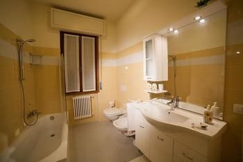 Фото Verona For Rent Il Corso