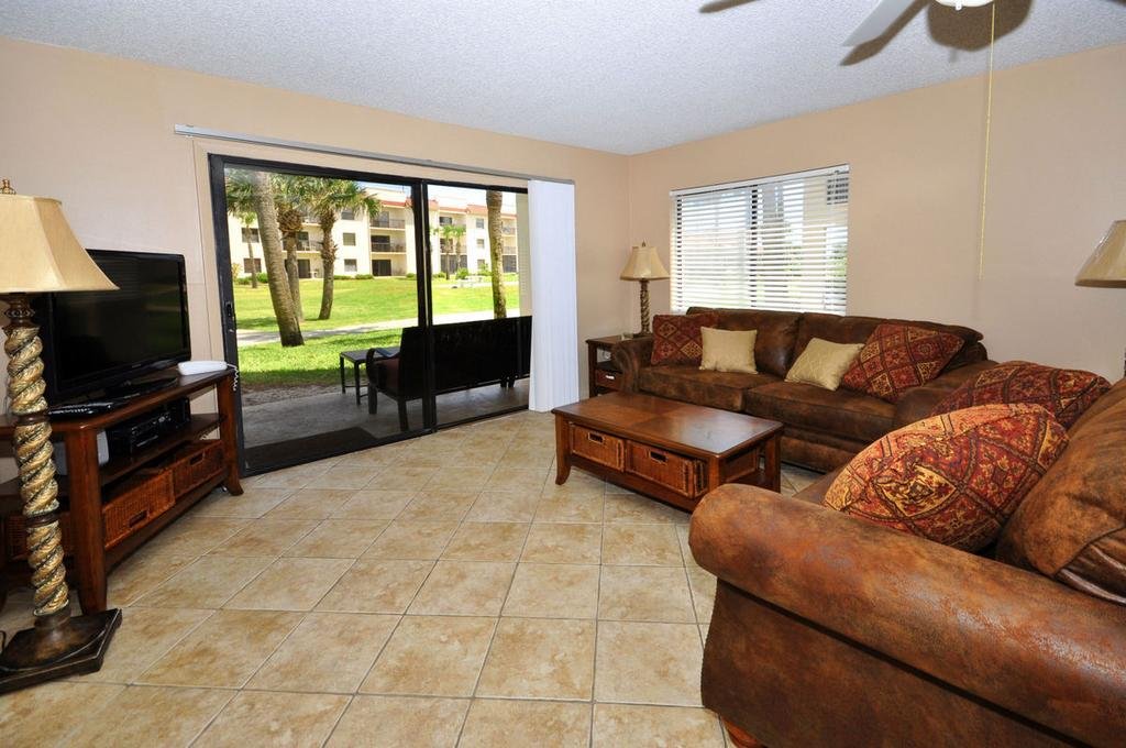 Фото Pet Friendly, 2 Bedroom, 2 Bath - Ocean Village Club P19