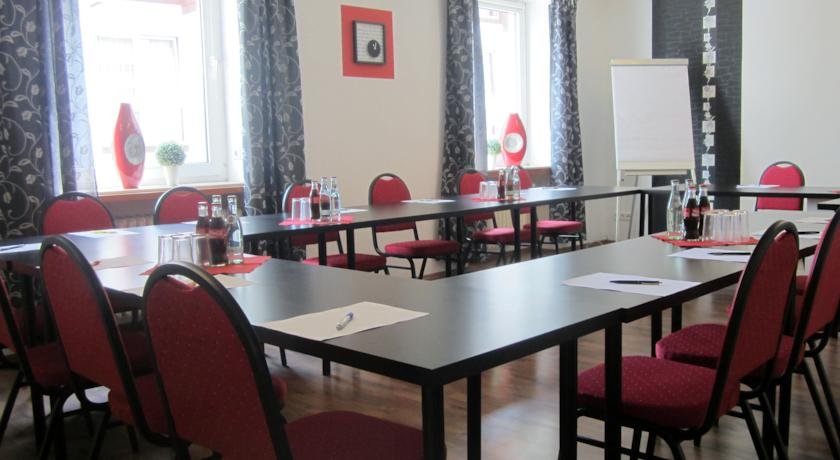 Фото Hotel Arador-city