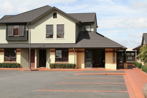 Гостиница Quantum Lodge Motor Inn в Гамильтоне