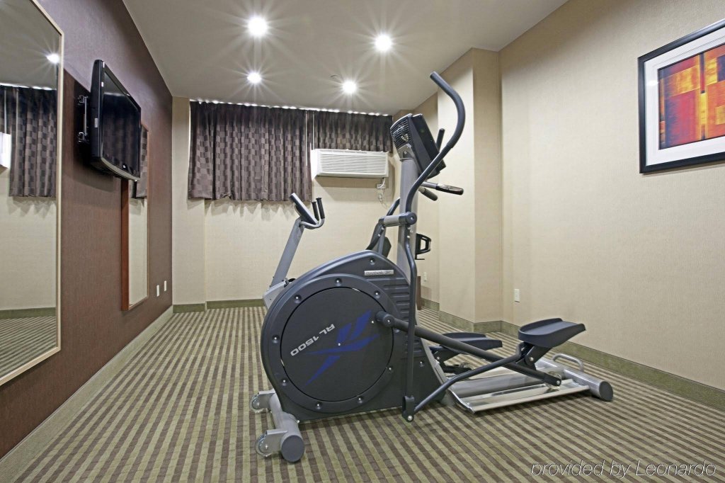 Фото Americas Best Value Inn - Brooklyn/Linden Blvd