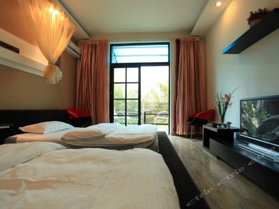 Фото Jiaqi Hotel