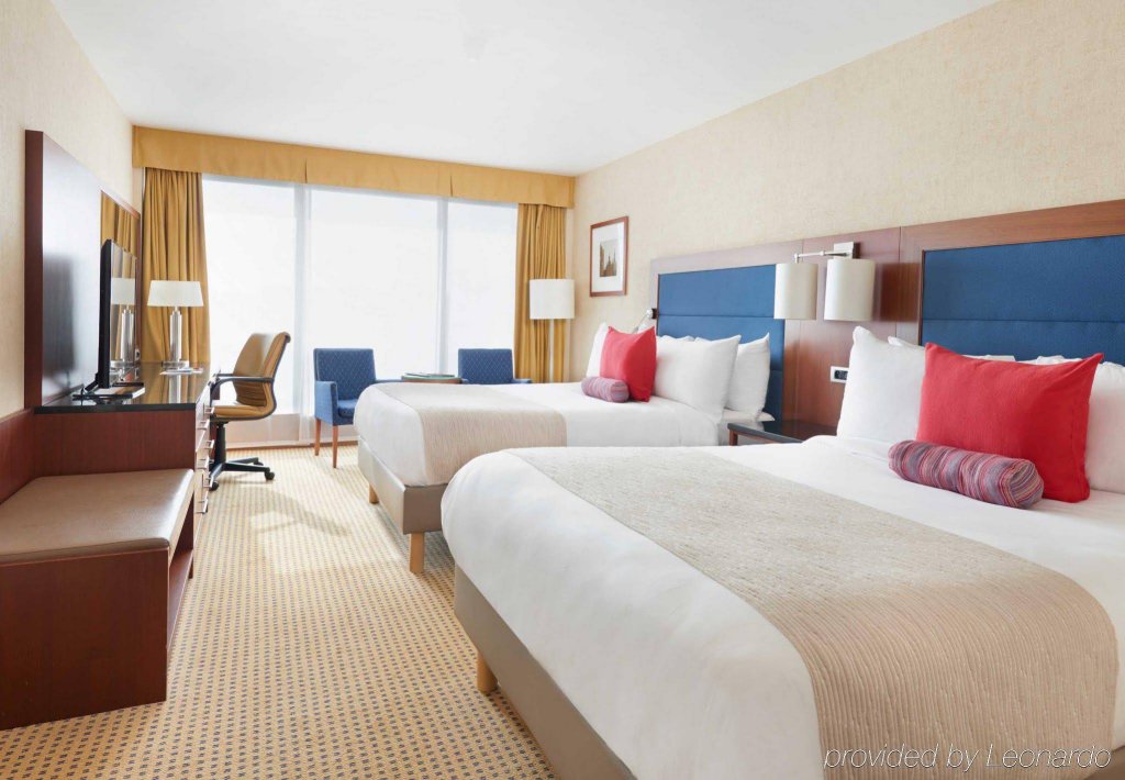 Фото Ghent Marriott Hotel