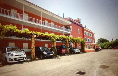 Отель Corfu Maris Bellos