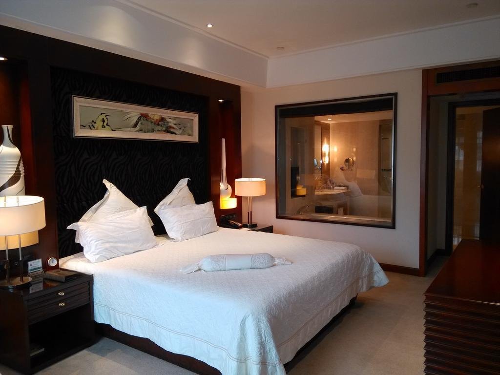 Фото Kunshan Yizui Crown Hotel