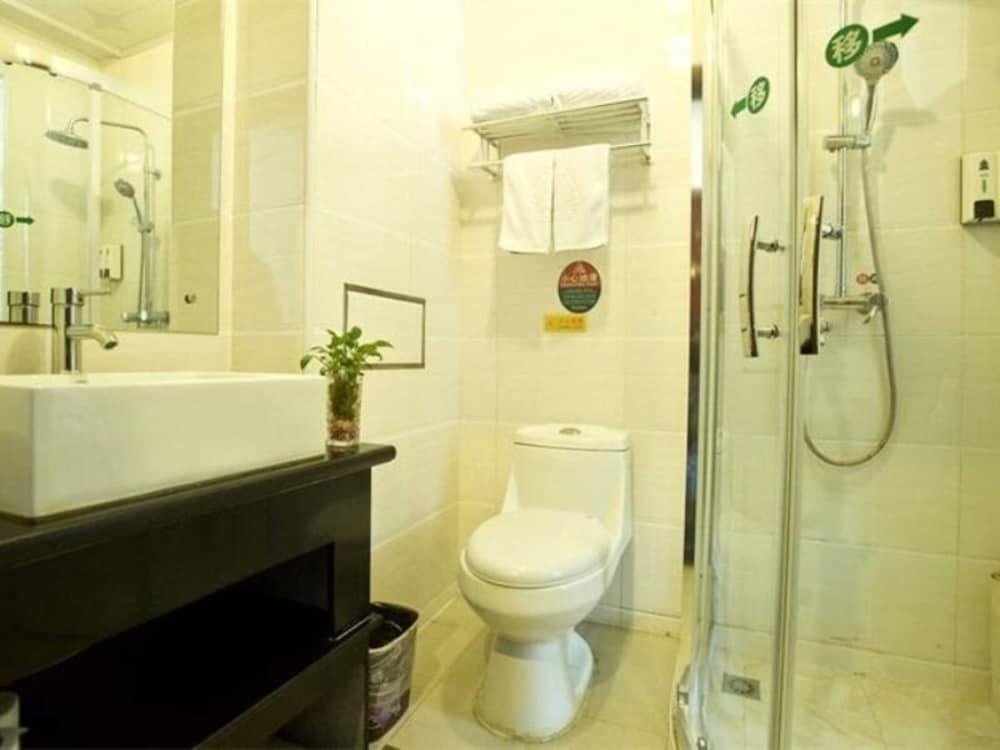 Фото GreenTree Alliance Shanghai ChongMing BaYi Road Walking Street Hotel