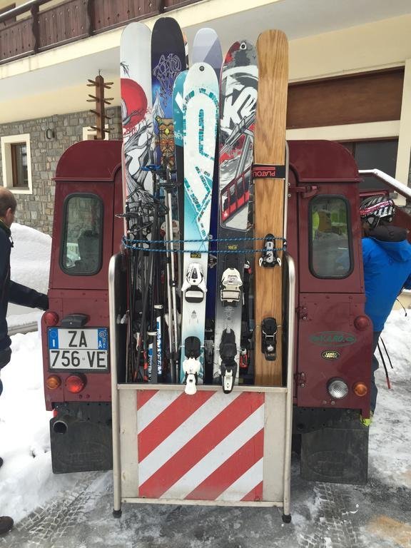 Фото Croux Hotel