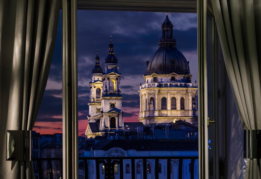 Фото The Ritz-Carlton, Budapest