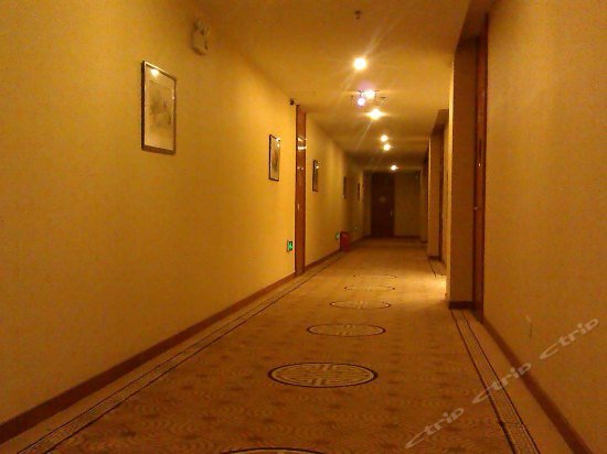 Фото Huaxun Inns Shanghai Jiading Anting Branch