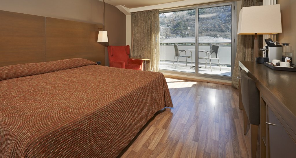 Фото Nh Andorra la Vella