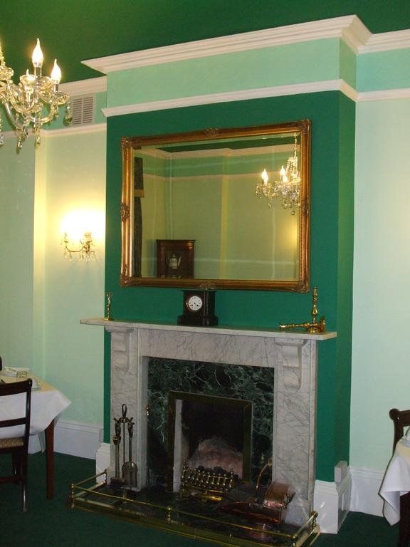 Фото Emsley Guest House