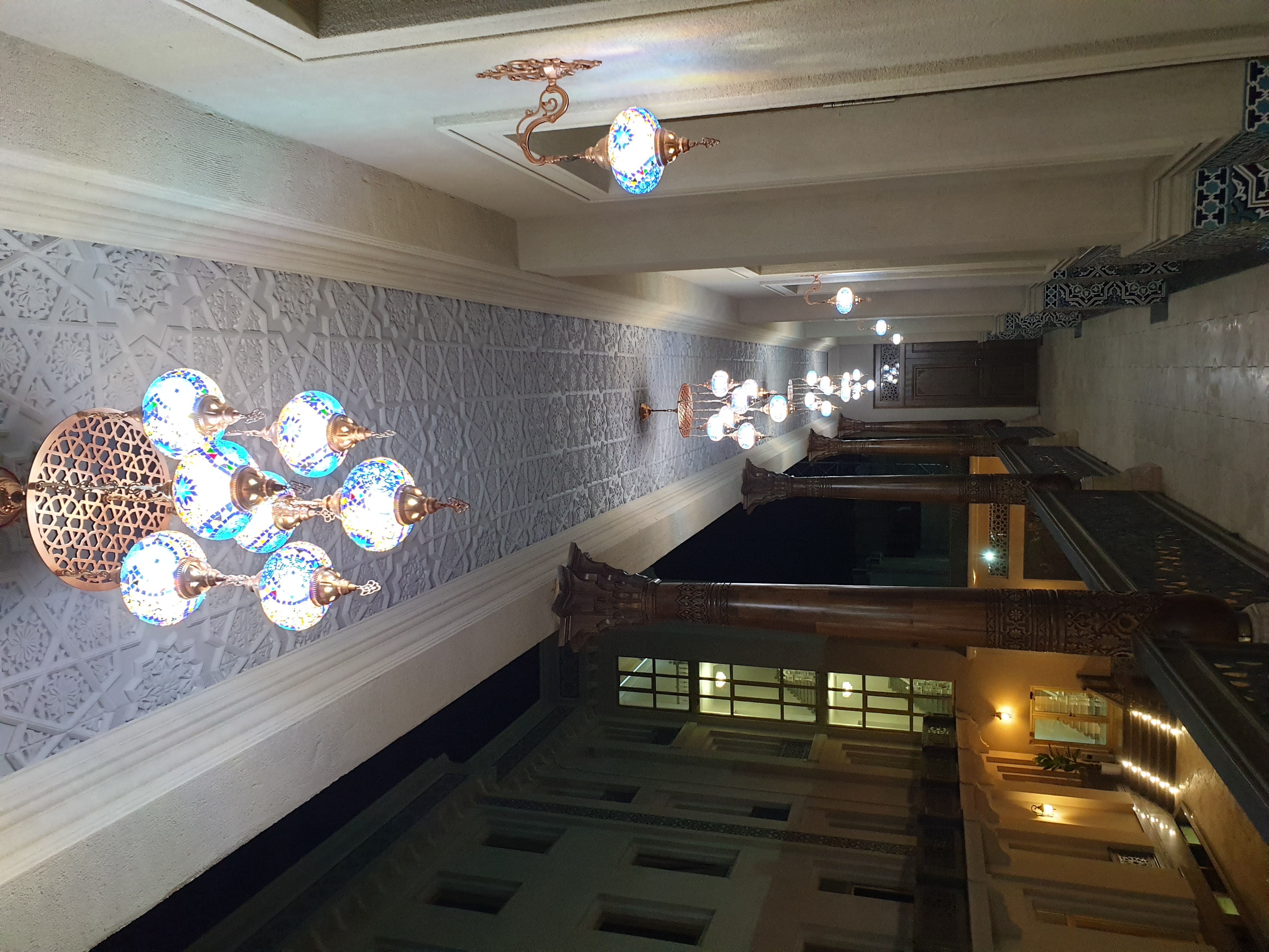 Фото Paradise Plaza Luxury Hotel