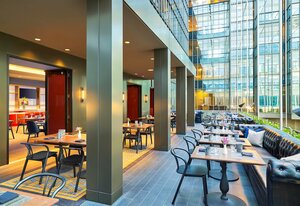 Гостиница The Marquette Hotel, Curio Collection by Hilton