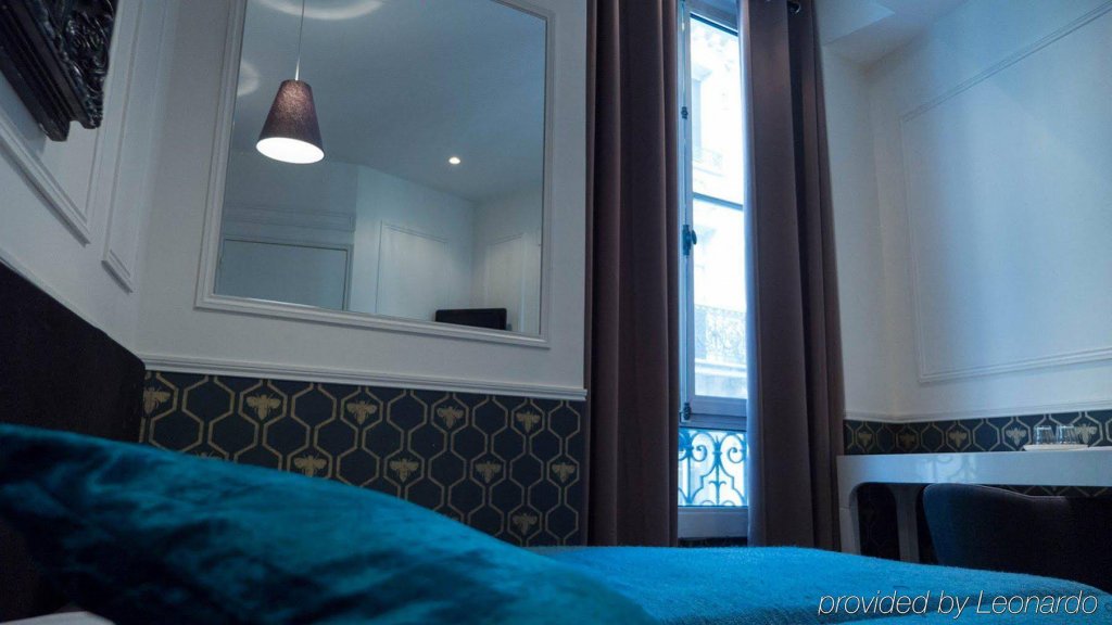 Фото Hotel Paris Saint Honoré