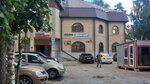 ТЦ Весна (городской посёлок Вырица, Слуцкая улица, 6Б) ، مركز تسوق