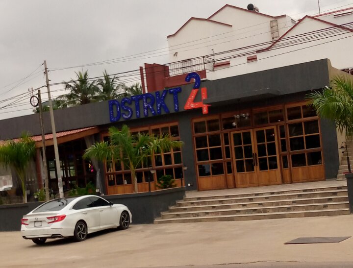 Restaurant Dsteky24, Accra, photo
