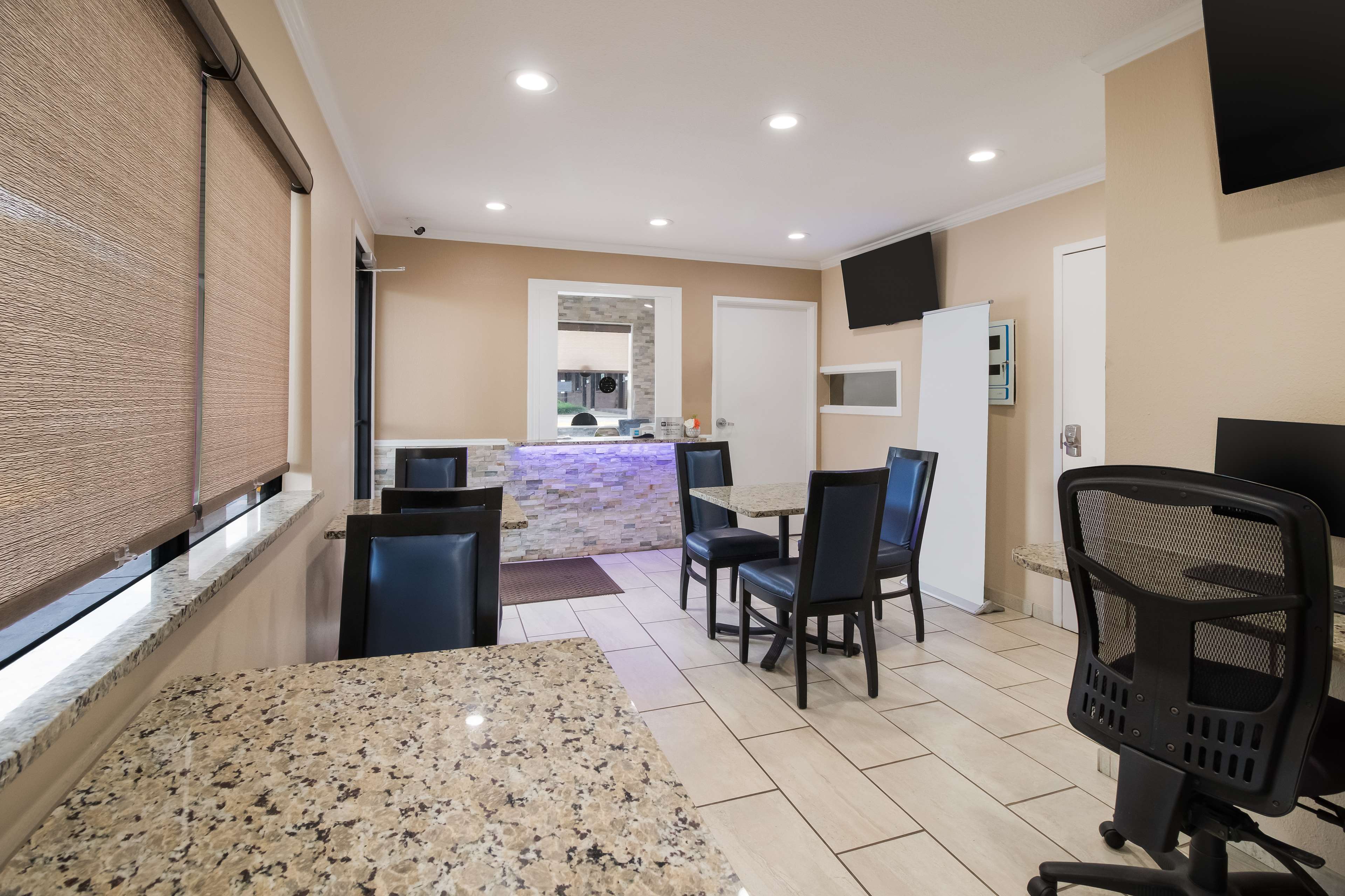 Фото Best Western McKenzie