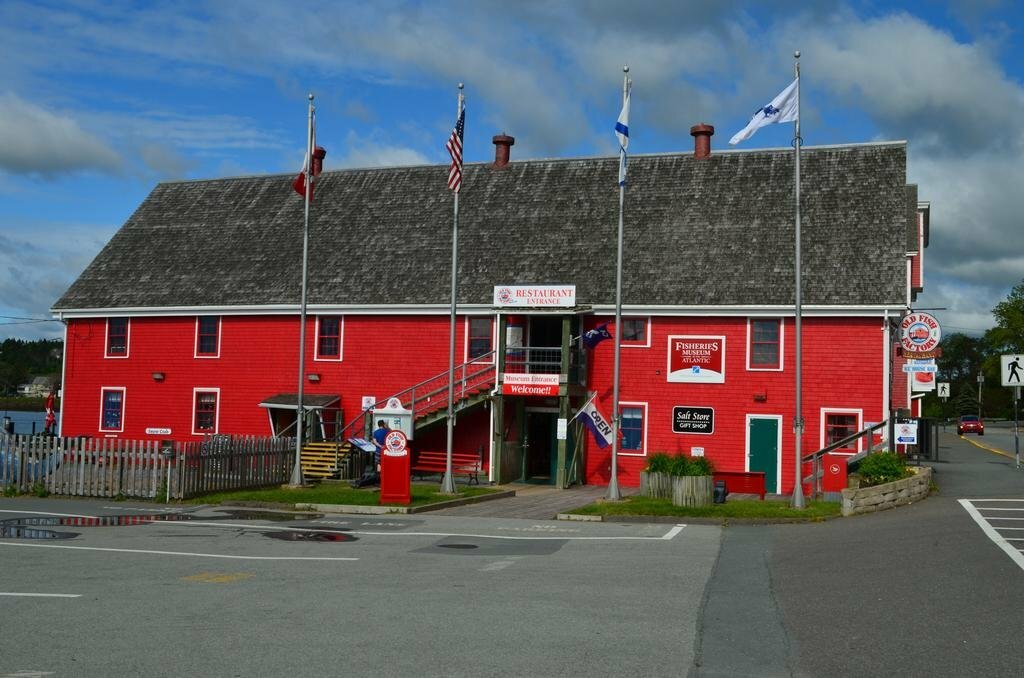 Hotel Bluenose Lodge, Province of Nova Scotia, photo