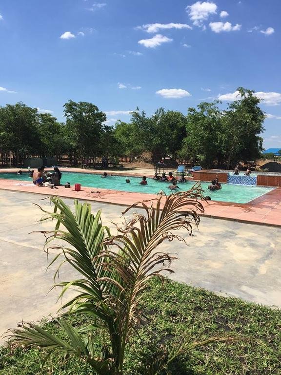 Фото Mokorro Game Ranch and Lodge