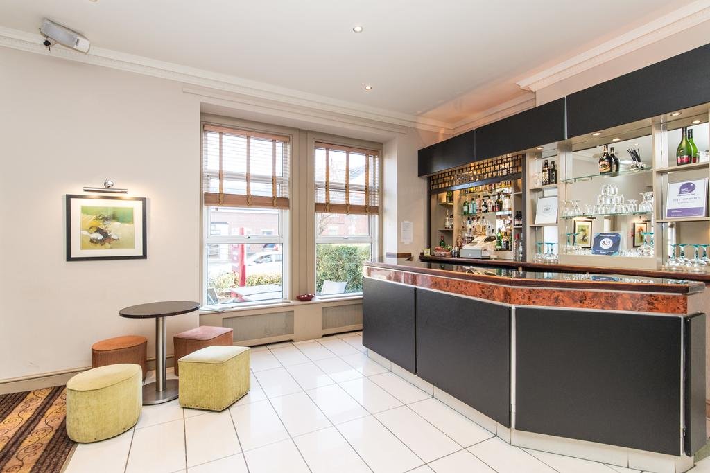 Фото Osborne Hotel