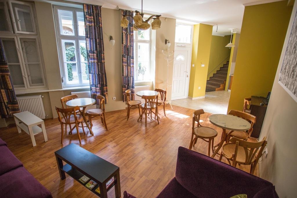 Фото Oasis Guest House Budapest