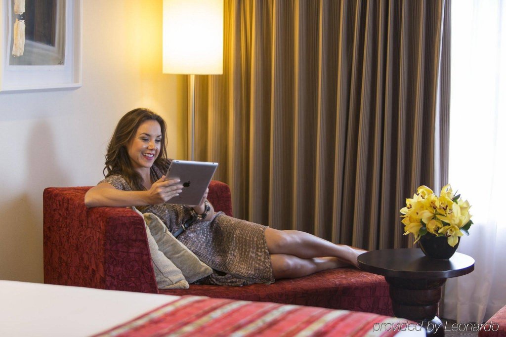 Фото Crowne Plaza Auckland