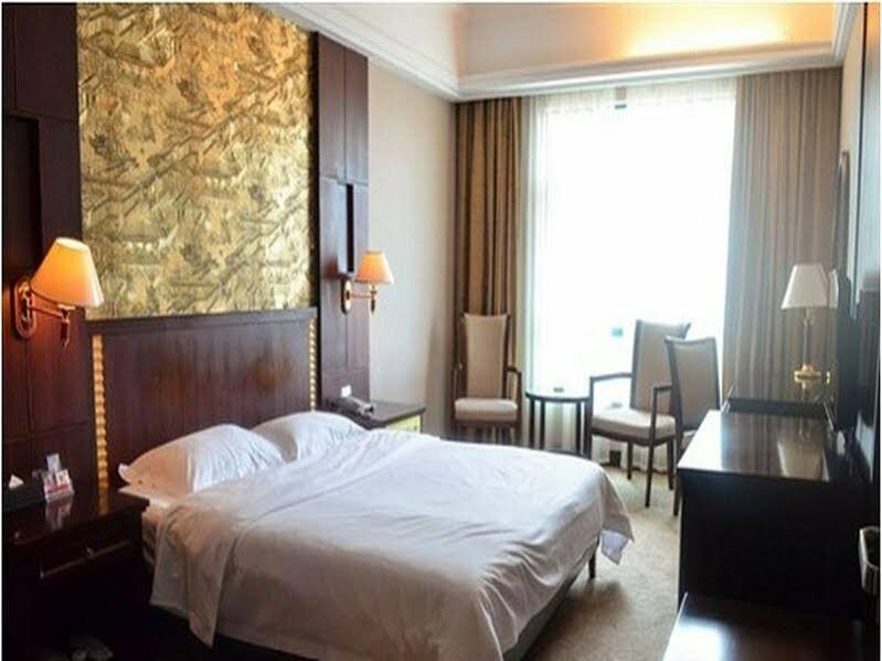 Hotel Long Heng Hotel Dongguan, Dongguan, photo