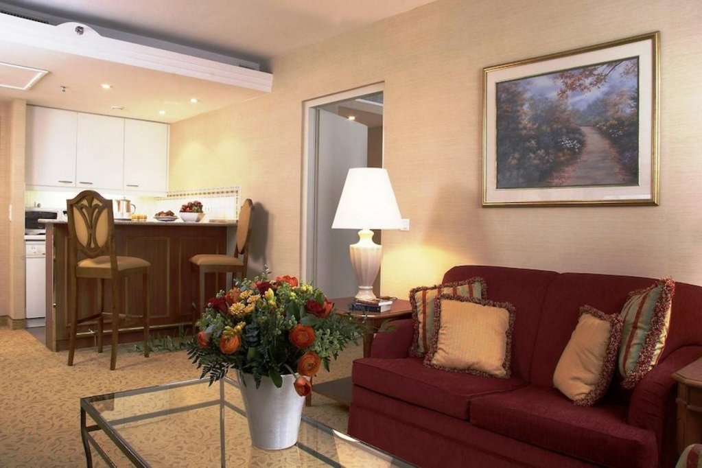 Фото Millennium Court, Budapest - Marriott Executive Apartments