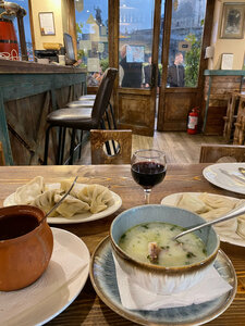 Pasanauri (Vakhtang Gorgasalis Street, 1), restaurant