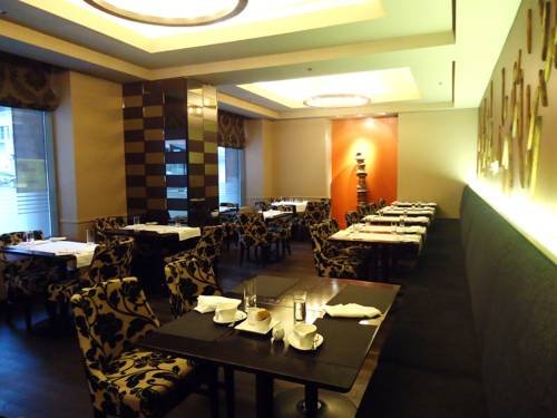 Фото Cambridge Suites Toronto