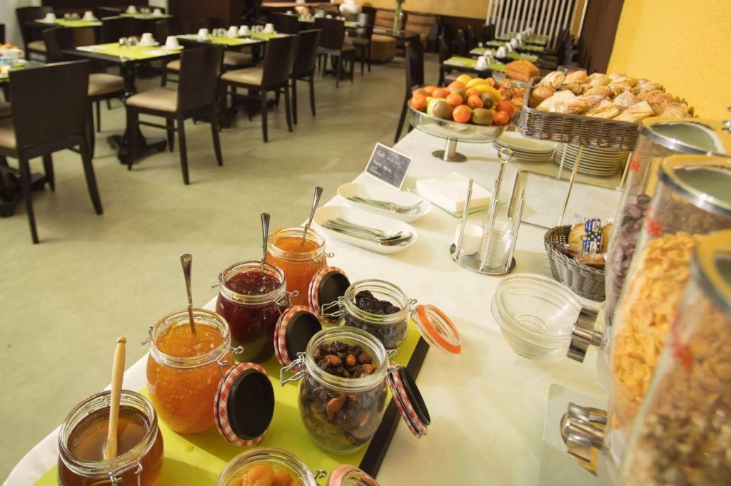 Фото Hotel Royal