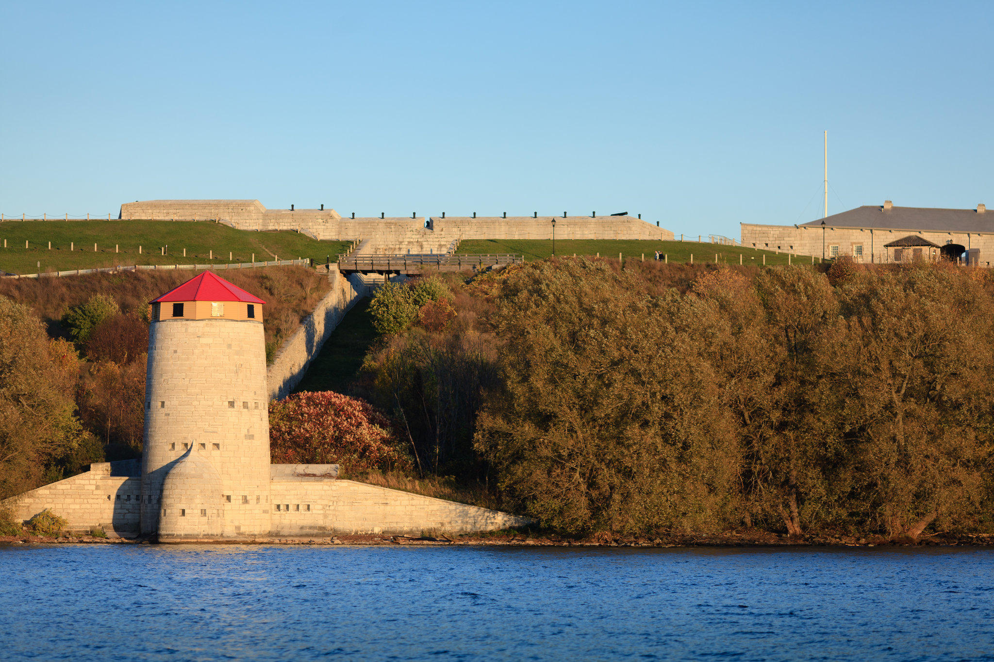 Фото Holiday Inn Kingston Waterfront