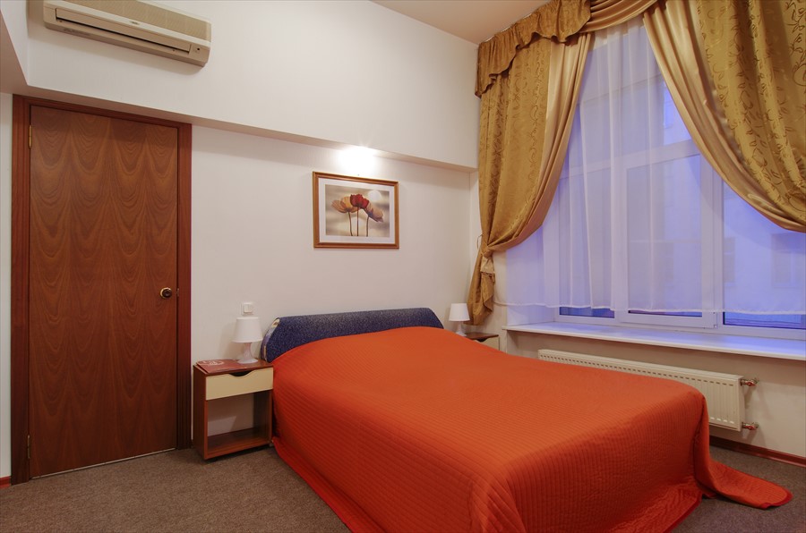 Фото Премьера