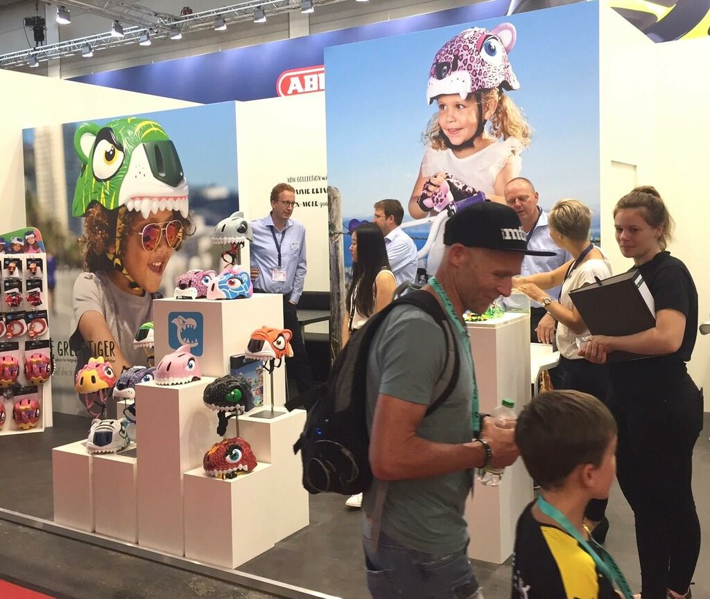 Point of delivery Crazy Safety - Flagship Store, Moscow, photo