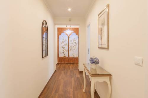 Фото Donna Margherita Rome Suite & Rooms