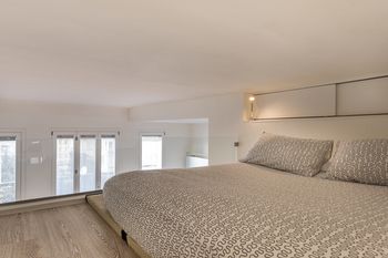 Фото City Life – RentClass Poliuto