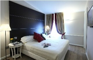 Гостиница TownHouse 33 Boutique Hotel