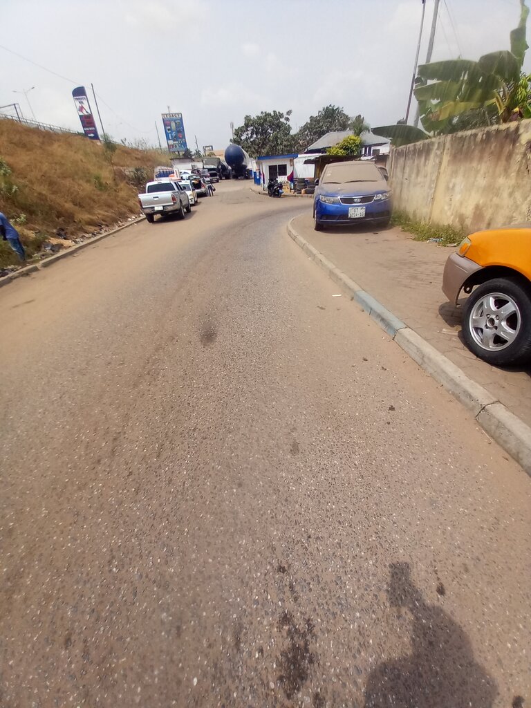 Clothing store Trinity Gas, Accra, photo