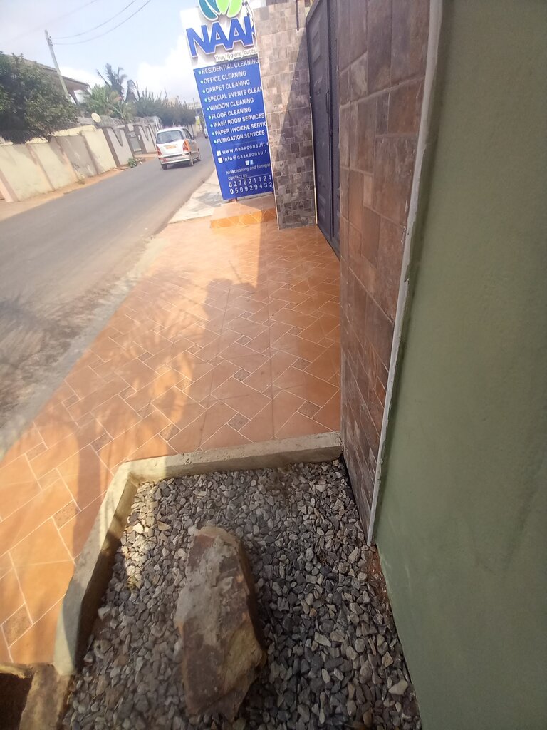 Cleaning services Naak, Earth, photo