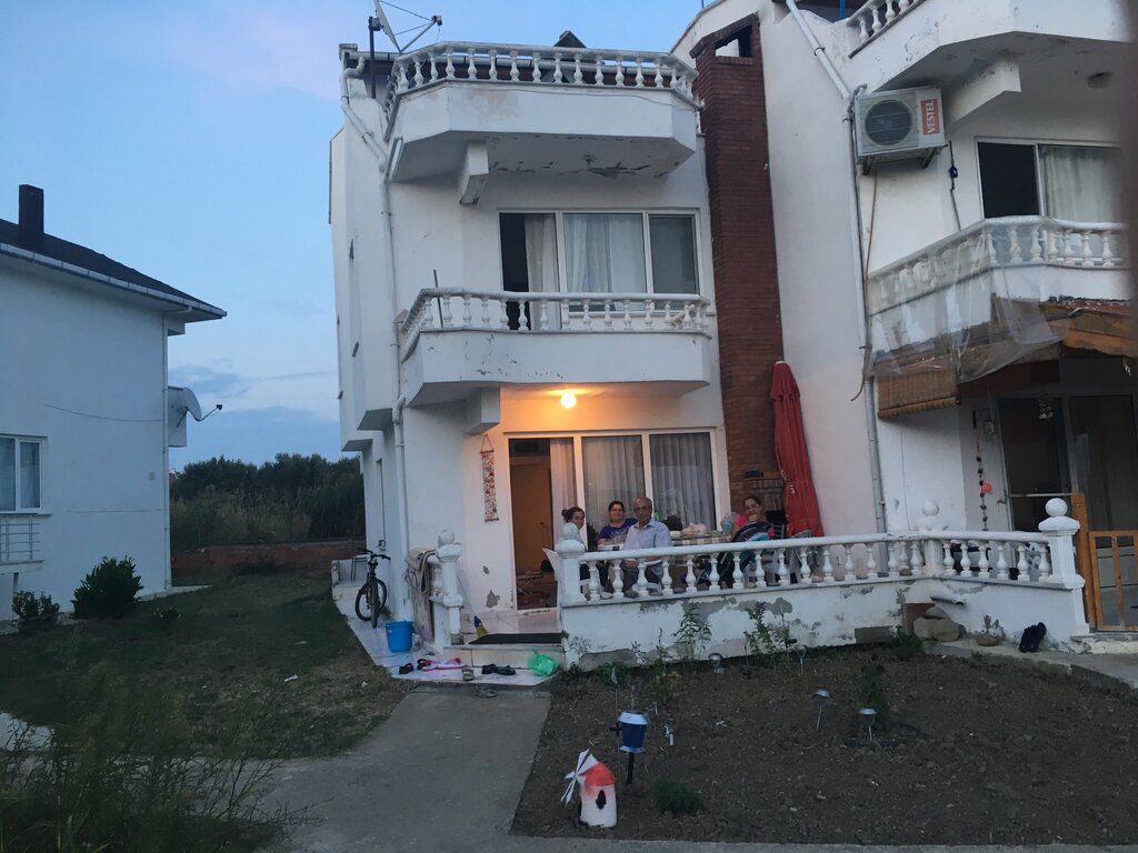 Ersoy Tatil Sitesi, konut blokları, Eriklice Mah., Kayıkhane Sok., No
