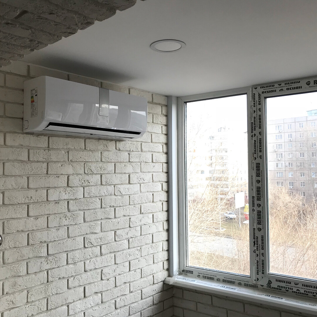 Где установить кондиционер в однокомнатной квартире с балконом