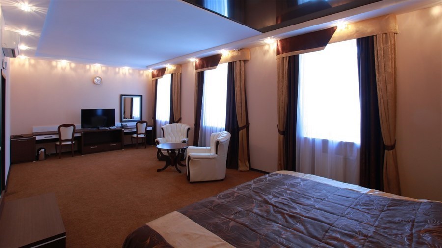 Фото Губернский