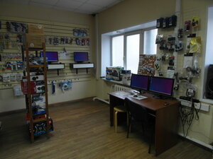 LavkaGSM (Gorkogo Street, 67Г), items for mobile phones