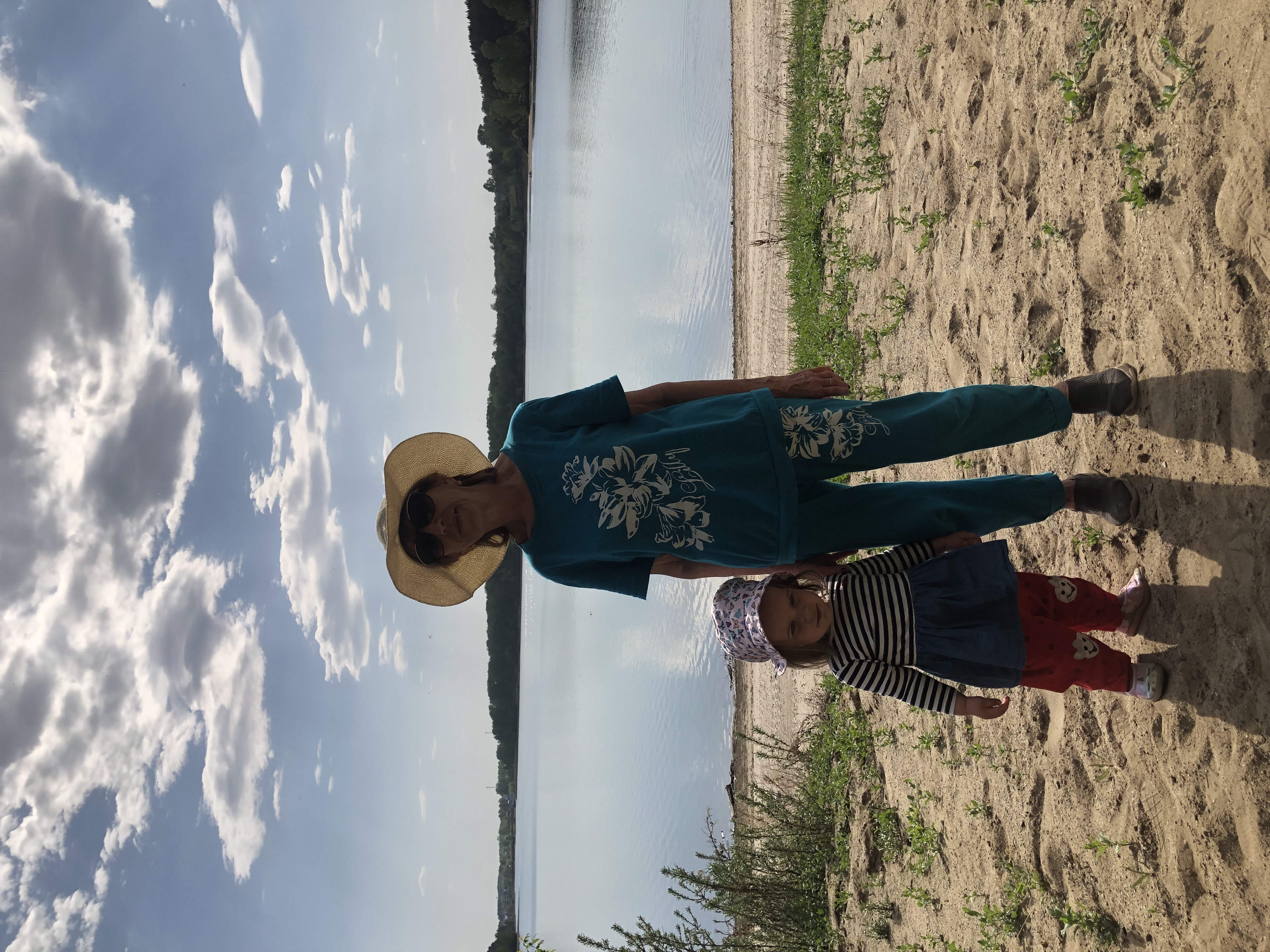 Фото Зелёная поляна