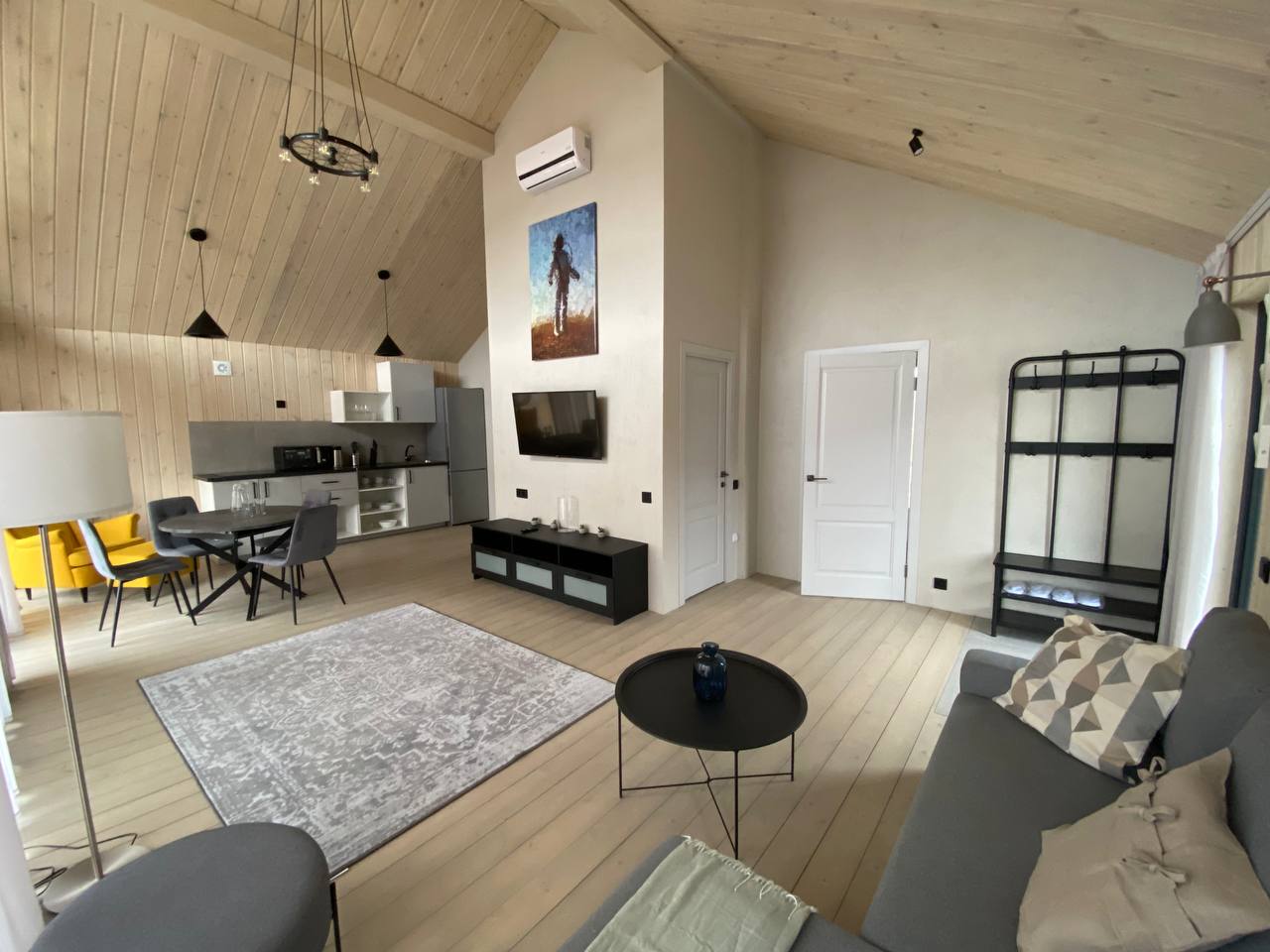 Фото БарнХаус Вилэдж