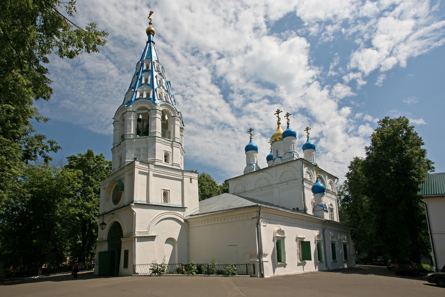 Храм святых апостолов петра и павла