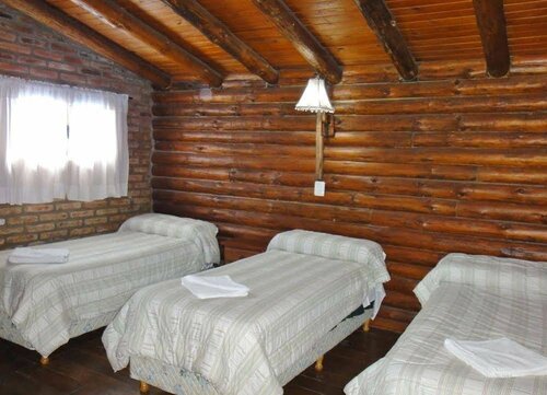 Гостиница Cabañas El Madero в Вилья Карлос Пас