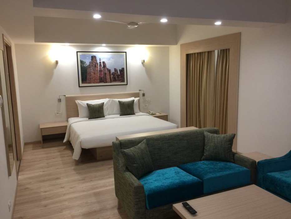 Фото Lemon Tree Hotel, Sector 60, Gurugram