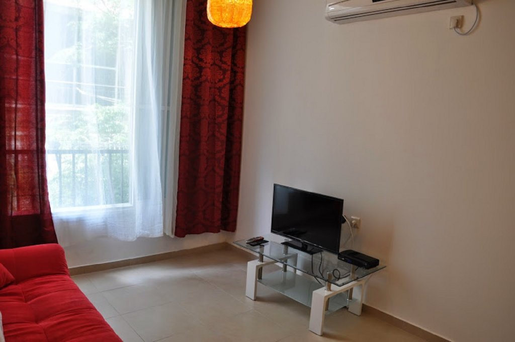 Фото Arendaizrail Apartment - Balfour Street Bat-Yam
