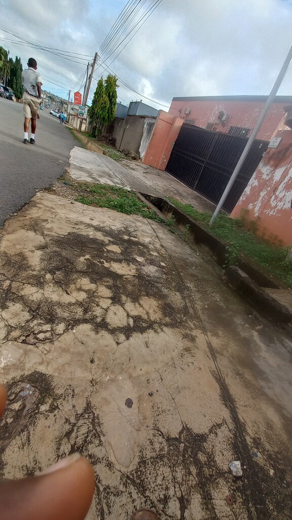 Restaurant Koala Food Processing, Accra, photo